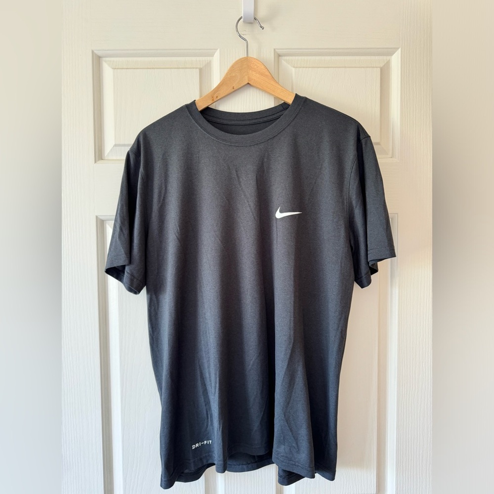Nike Men’s Tees: Gray, Yellow, Blue Dri-Fit, and Gray Running Tee - size Large